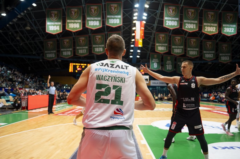 Mecz koszykówki w Orbicie we Wrocławiu - 9 listopada